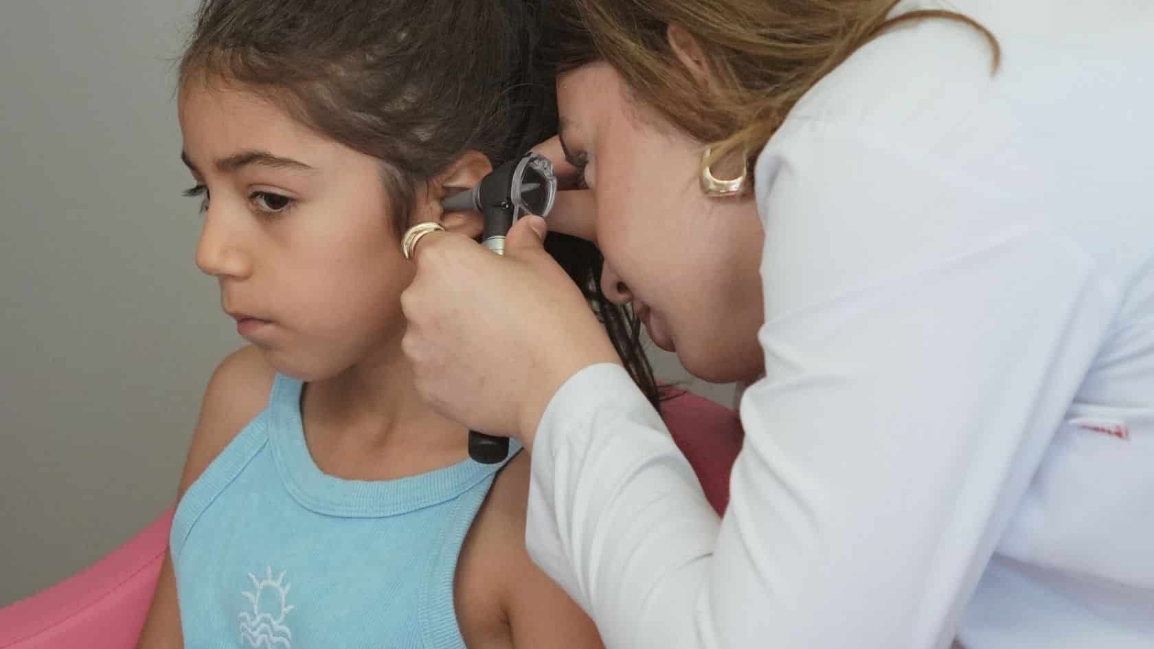 Çocuklarda İşitme Kaybı Belirtileri: Ebeveynler Nelere Dikkat Etmeli?