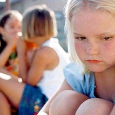 Çocuklarda Seçici Dilsizlik (Mutizm) Nedir? Nasıl Tedavi Edilir?