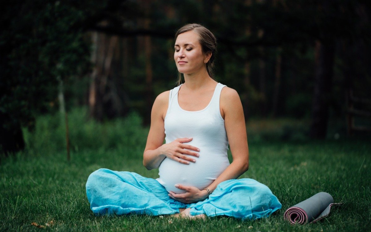 Hamilelik Sürecinde Ruhsal Hazırlık: Anne Adayları İçin Spiritüel Meditasyon Çalışması